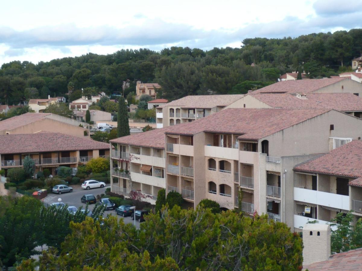 Apartment Les Aigues Marines-62 By Interhome Saint-Cyr-sur-Mer Esterno foto